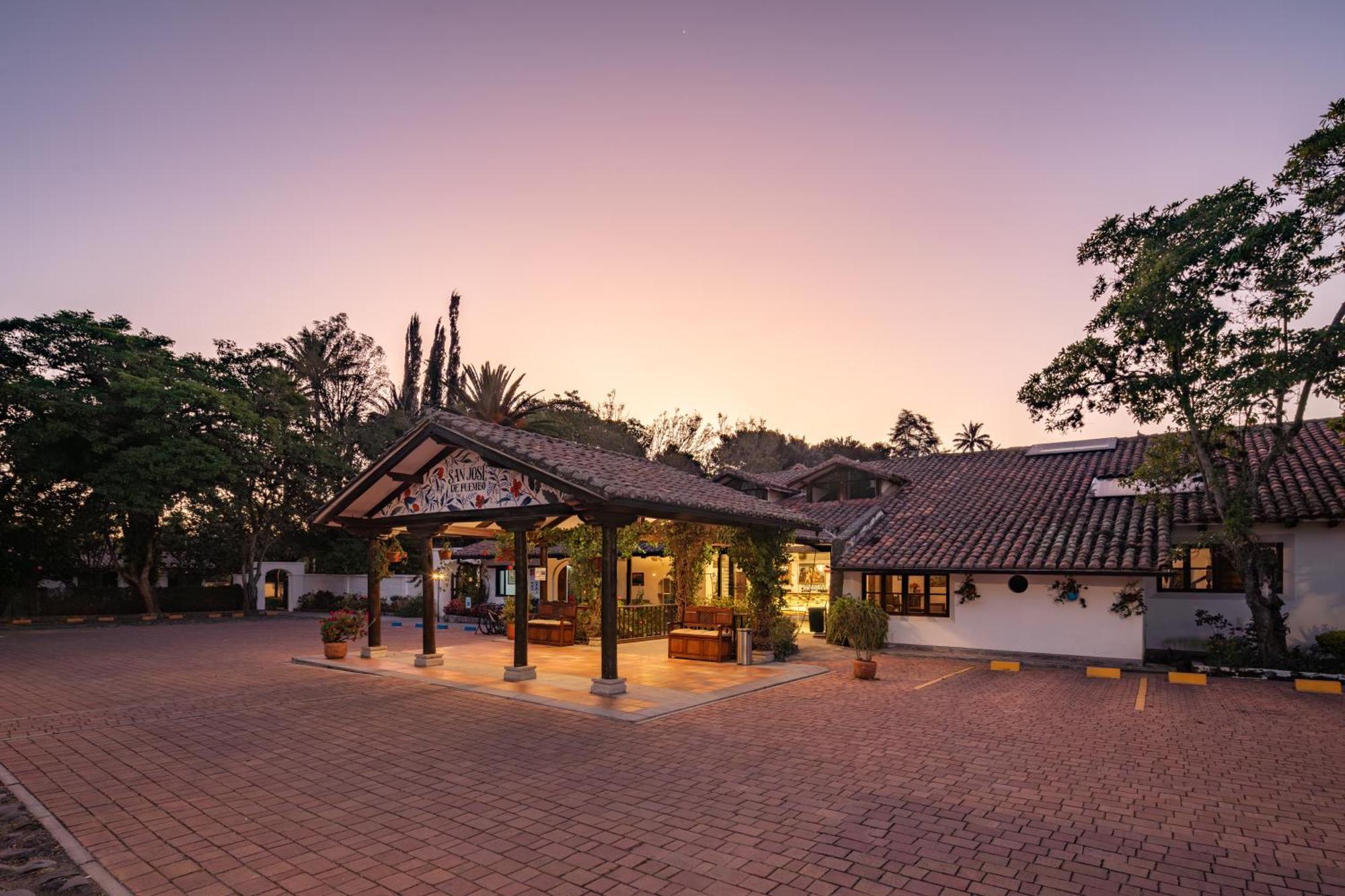 San Jose De Puembo Quito Airport, An Ascend Hotel Collection Exterior photo