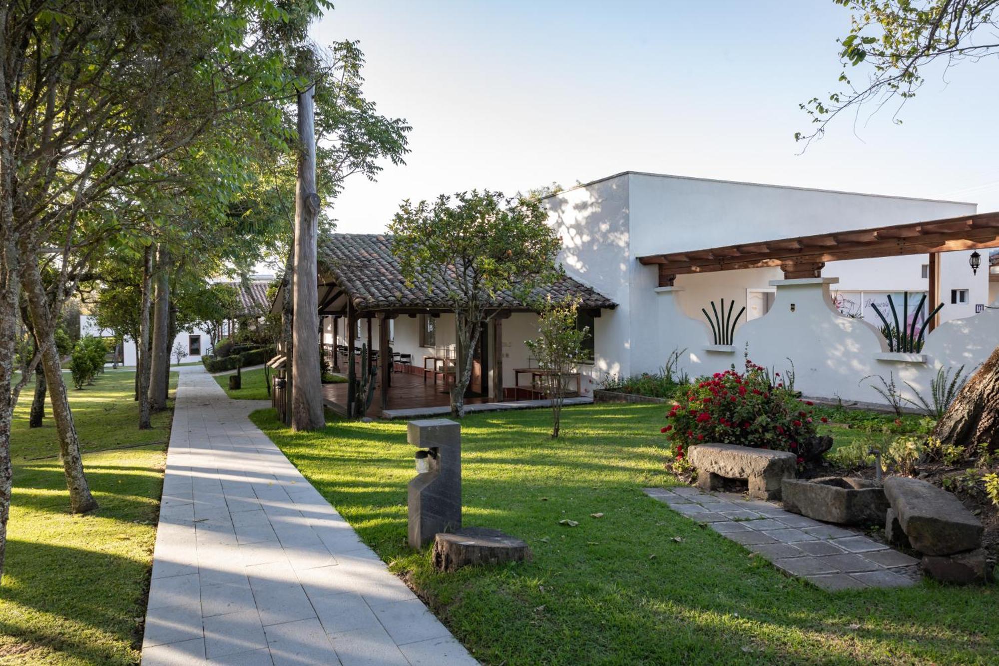 San Jose De Puembo Quito Airport, An Ascend Hotel Collection Exterior photo